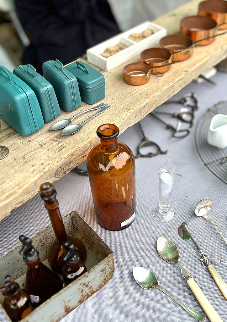 minitenowa2_slide_antique